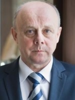 Prof. dr hab. in. MIROSAW KARBOWNICZEK
